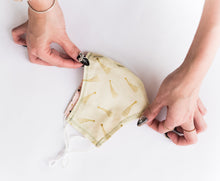 Load image into Gallery viewer, Handmade Reversible Mask - Triangle/Shooting Star
